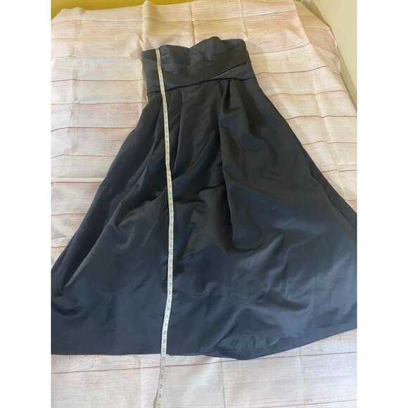 David's Bridal Women's Black Strapless Ruched Bodice Wedding Dress - 18 - Picture 6 of 15